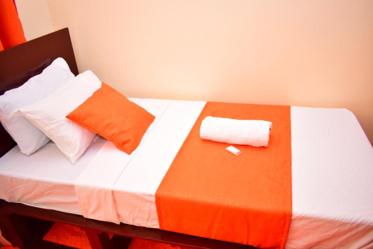 Great House Bnb Near Jkia Найроби Екстериор снимка